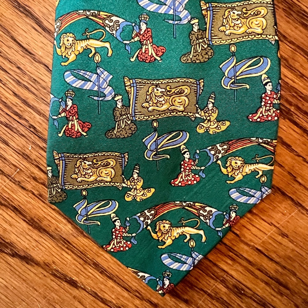 Ferragamo silk tie